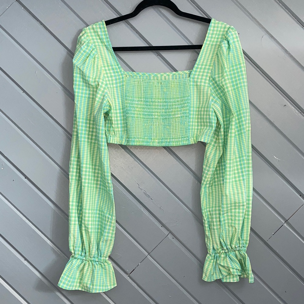 Future Collective Alani Noelle Green Gingham Long Puff Sleeve Crop Top - Picture 7 of 8